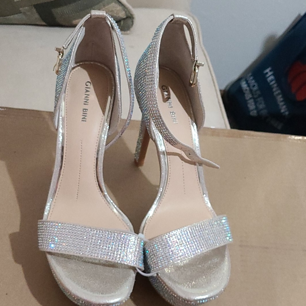 COPY - Silver open toe shoes